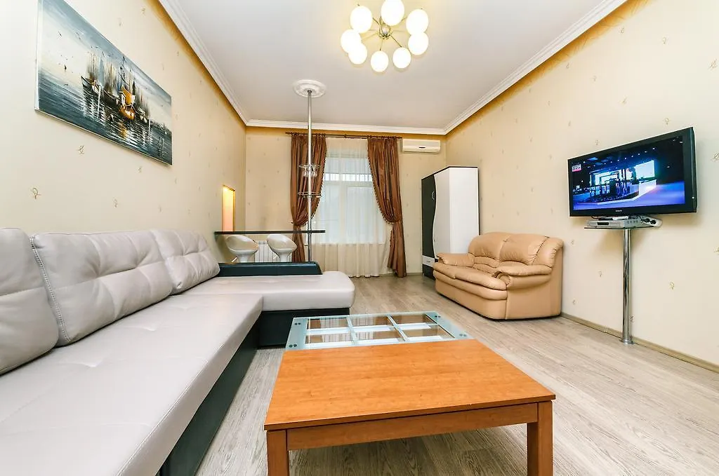 Big Lux Apartments Kiev
