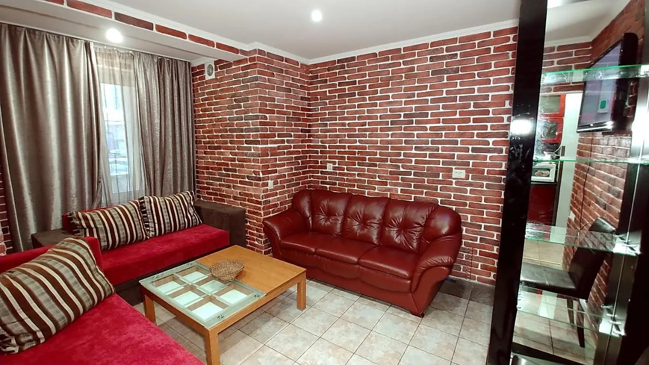 Big Lux Apartments Kiev